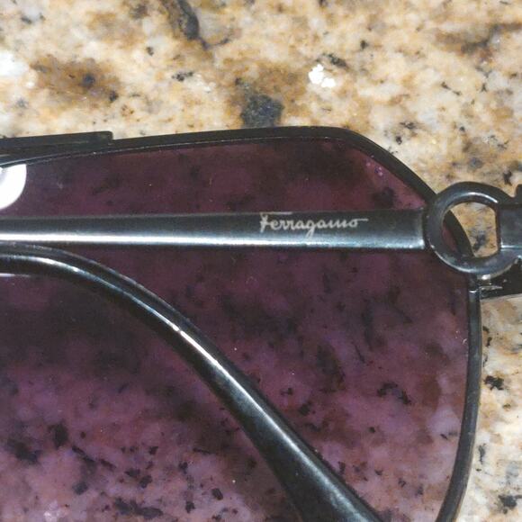 Ferragamo 511 Black Metal Aviator Sunglasses Purple Solid Color Lens - Picture 10 of 11